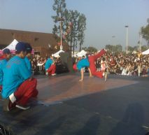 The_Gamblerz_Korean_Breakdancers.jpg